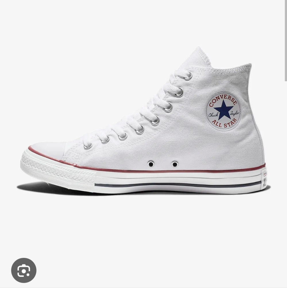 White converse All Star high tops classic